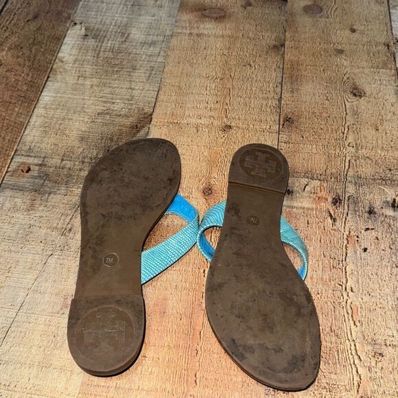 Tory Burch Blue Patent THORA Gold Logo Flip Flop Sandal US 7 M - Picture 6 of 14